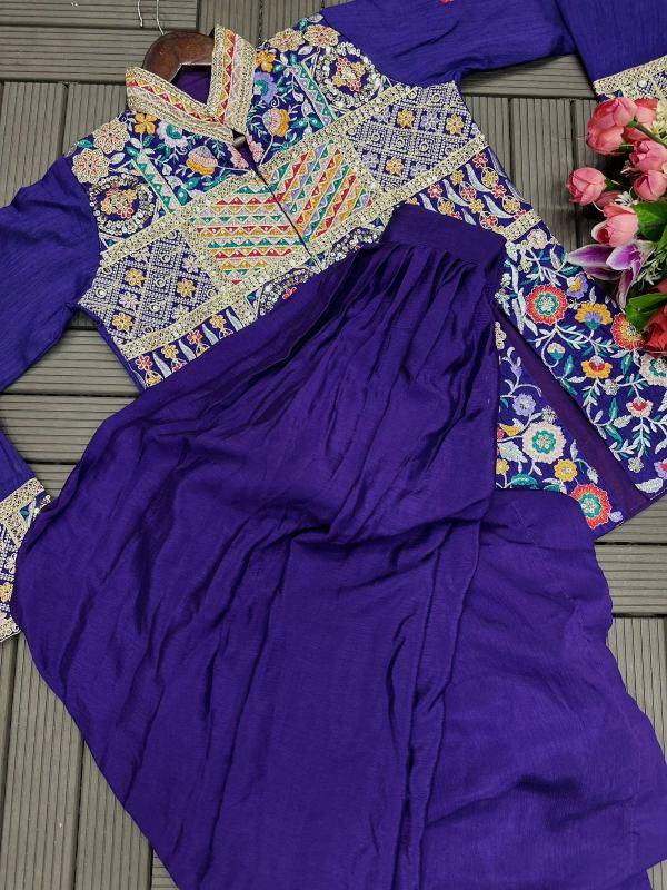 Presenting a New Party Wear Chinon Bulk lehenga choli suppliers in Bengaluru